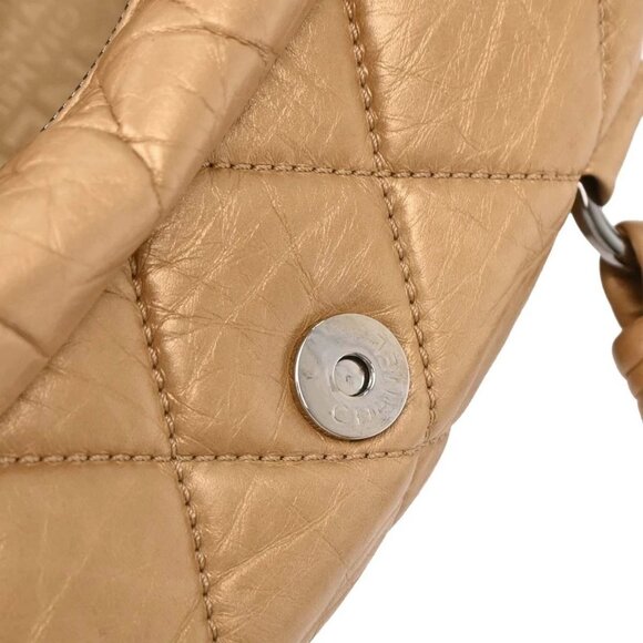 Chanel Gold Calfskin Ladyblade Handbag 186731 - Picture 5 of 10